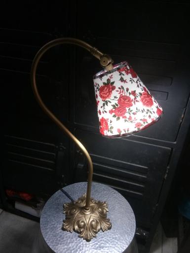 Desk Lamp brass with fabric Item Code TBLF018A size base 180 mm. high 540 mm. Shade 84xh137x155mm. Desk Lamp brass with fabric Item Code TBLF018A size base 180 mm. high 540 mm. Shade 84xh137x155mm.