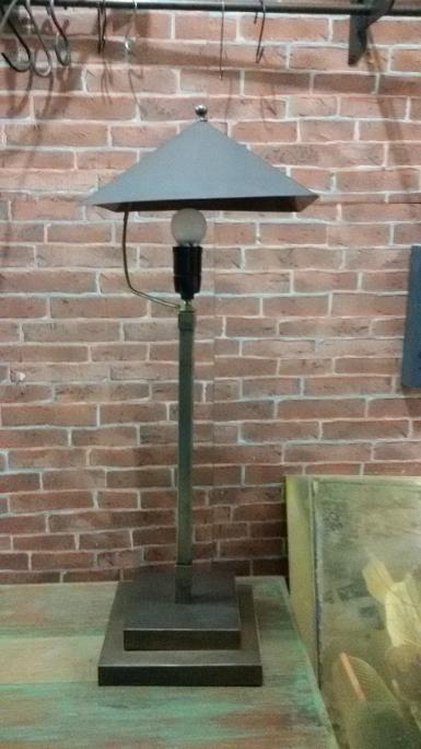 Table Lamp brass Item Code TBL09MP size high 60 cm. base 18 x 18 cm. Table Lamp brass Item Code TBL09MP size high 60 cm. base 18 x 18 cm.