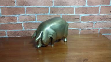 Pig fat statue brass Pig fat statue brass