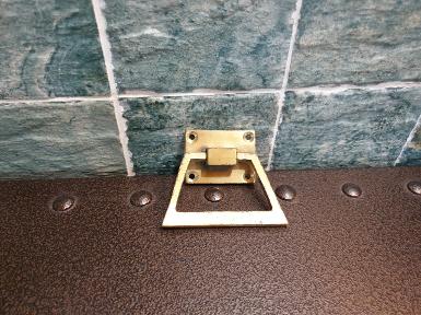 Brass pull handle Item Code FMR18 size plate 50 x 40 mm handle W 80 x 55 x50 mm. Brass pull handle Item Code FMR18 size plate 50 x 40 mm handle W 80 x 55 x50 mm.