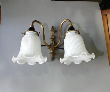 Wall Lamp brass with glass Item Code WLP02 size long 180 mm.50 mm.wide R-L 300 mm. Wall Lamp brass with glass Item Code WLP02 size long 180 mm.50 mm.wide R-L 300 mm.