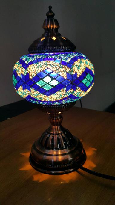 Mosaic Lamp head light in bed room Item Code MRCN18 size high 285 mm. D: 6'' base 120 mm. Mosaic Lamp head light in bed room Item Code MRCN18 size high 285 mm. D: 6'' base 120 mm.