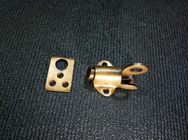 Brass door lock Item Code W.019 size long 49 mm. wide 36 mm. Brass door lock Item Code W.019 size long 49 mm. wide 36 mm.