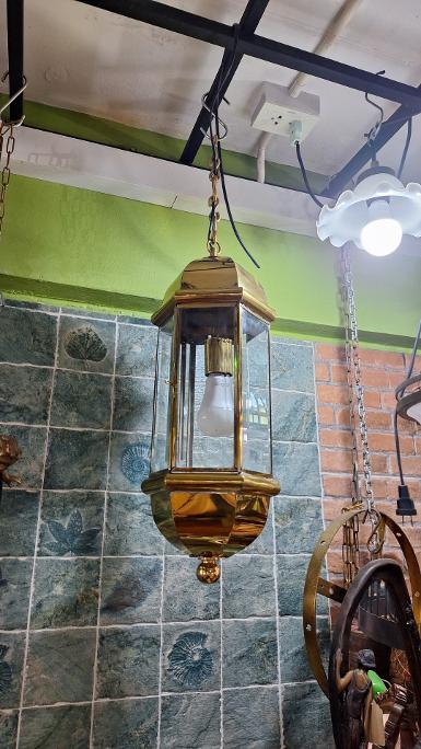 ็Hanging Lamp brass with bevel glass Item Code HLPS66 size W : 190 mm.Long 510 mm.including chain 1m ็Hanging Lamp brass with bevel glass Item Code HLPS66 size W : 190 mm.Long 510 mm.including chain 1m