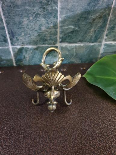 Ceiling Hook Item Code Ceiling Hook63 size long 110 mm wide 100 mm. Ceiling Hook Item Code Ceiling Hook63 size long 110 mm wide 100 mm.