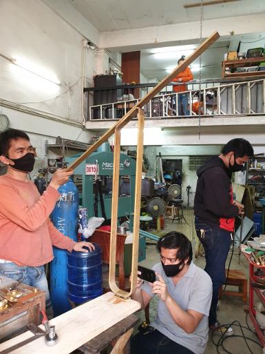 Balustrad of staircase brass.we make to order & make to design. Balustrad of staircase brass.we make to order & make to design.