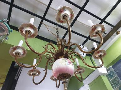 Antique brass lamp with ceramic 8 arm Item Code ATT64A8 size wide 78 cm L 90 cm. Antique brass lamp with ceramic 8 arm Item Code ATT64A8 size wide 78 cm L 90 cm.