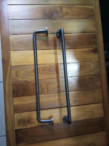 ฺBrass door handle Item Code CMR3 size long 400 mm. Diameter 9 mm.high 50 mm.B 25 mm. ฺBrass door handle Item Code CMR3 size long 400 mm. Diameter 9 mm.high 50 mm.B 25 mm.