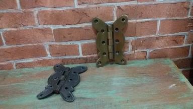 Brass Hinge Item code V.058 size long 102 mm. wide 70 mm. Brass Hinge Item code V.058 size long 102 mm. wide 70 mm.