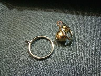 ฺBrass curtain rails in nickle finish for pole 32 mm. ring size 52 mm.out Thickness 4 mm. ฺBrass curtain rails in nickle finish for pole 32 mm. ring size 52 mm.out Thickness 4 mm.